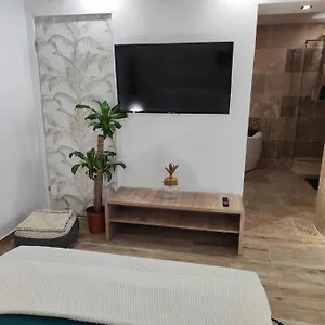 Zin And Cocoon Jaccuzzi Appartement Vitrolles (Bouches-du-Rhone)