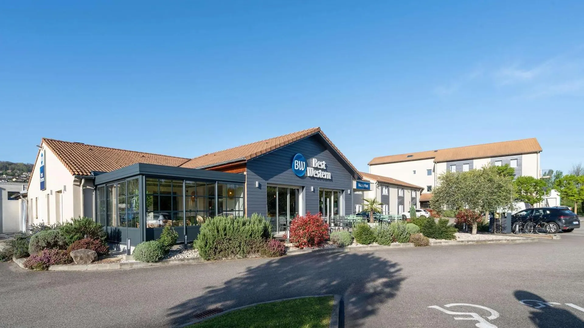 Best Western Bourgoin Jallieu 3*, Bourgoin-Jallieu